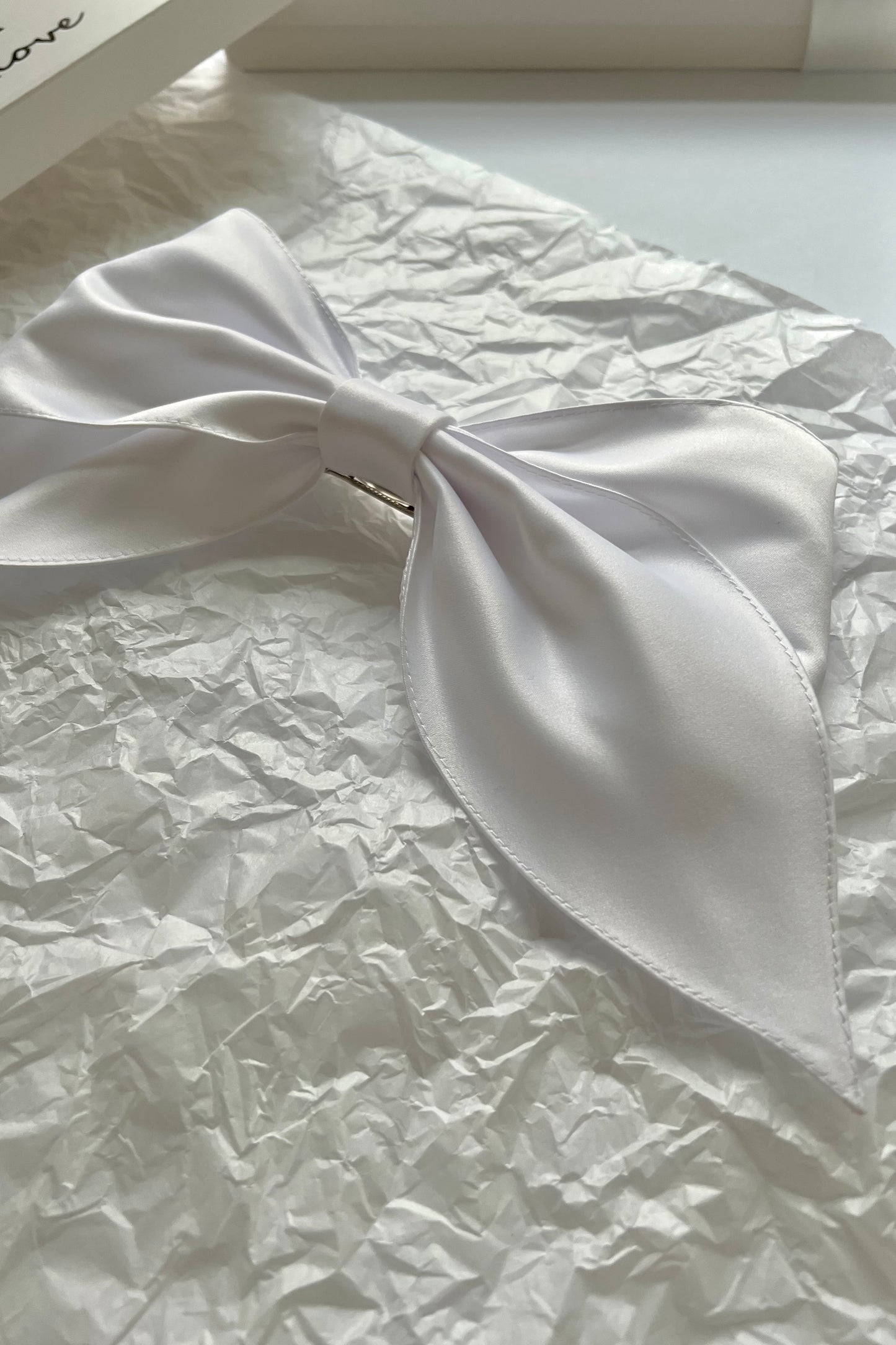 SWAN barrette bow M-size