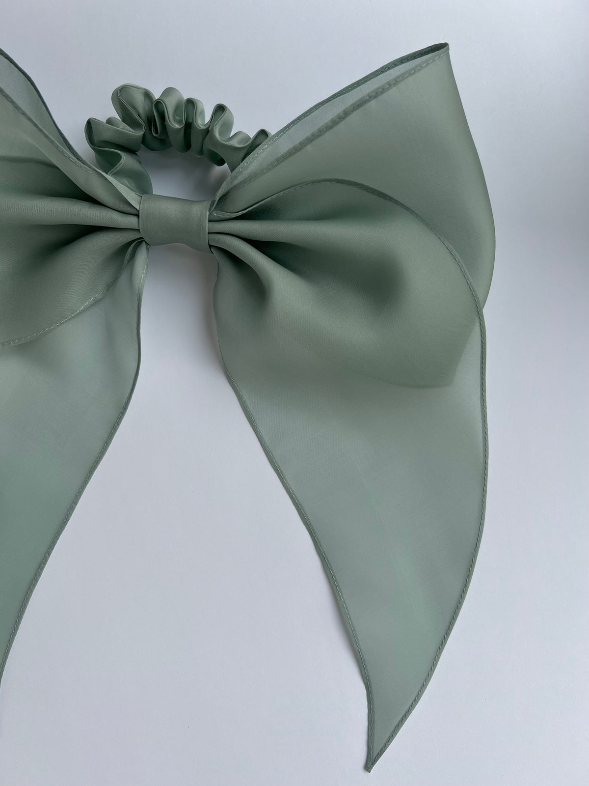 BLUEWHISPER scrunchie bow