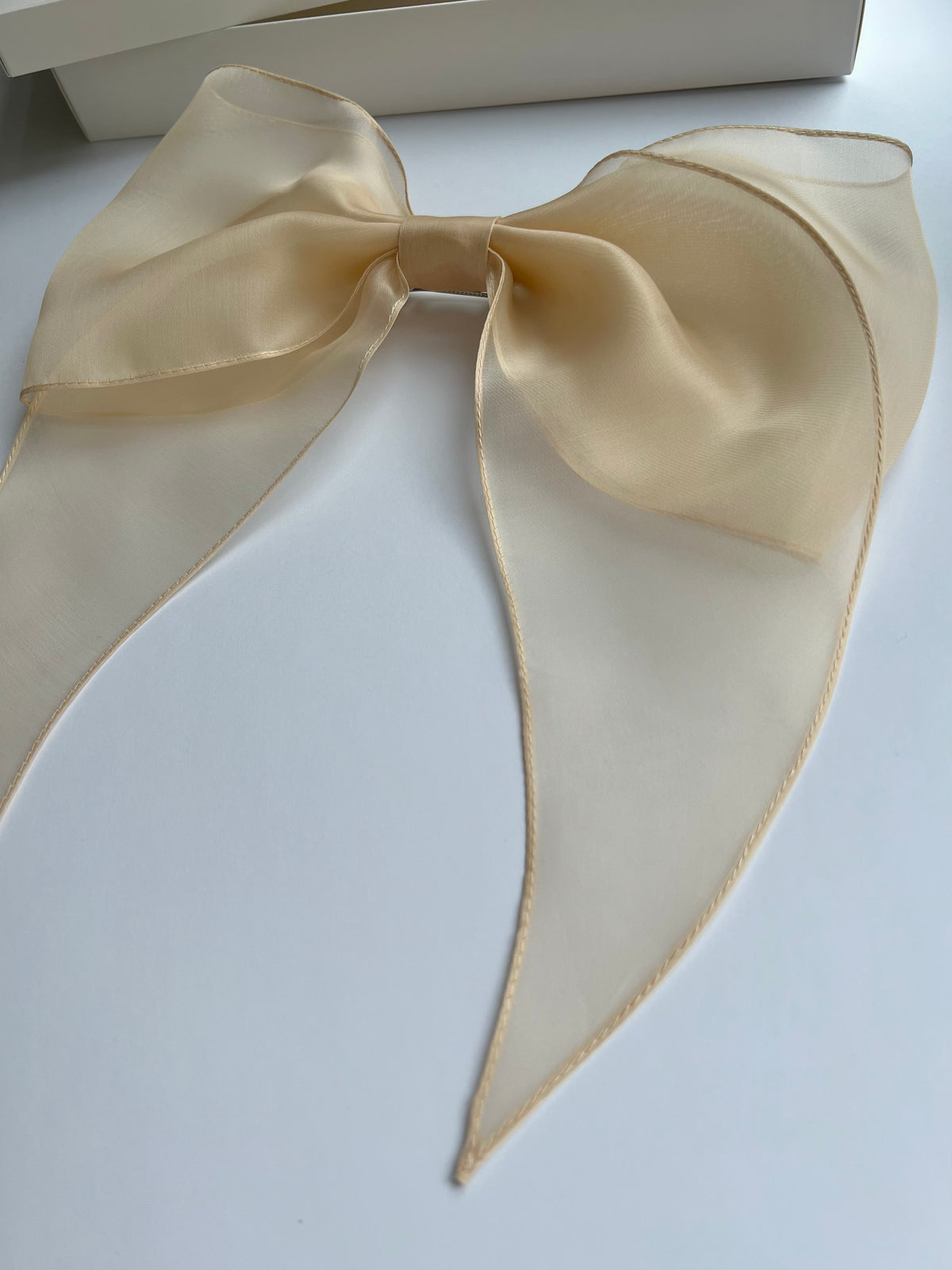CRÈME barrette bow