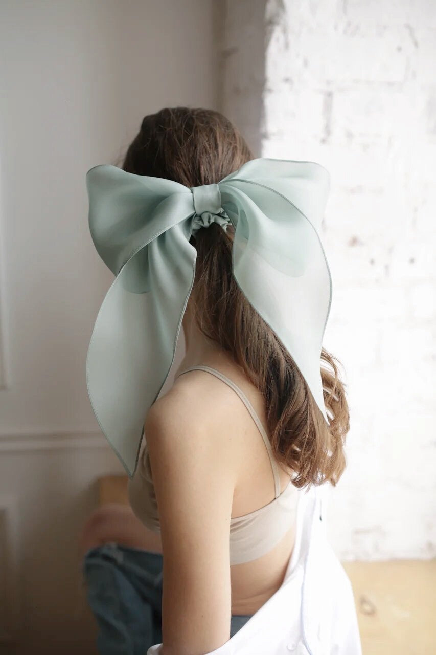 BLUEWHISPER scrunchie bow