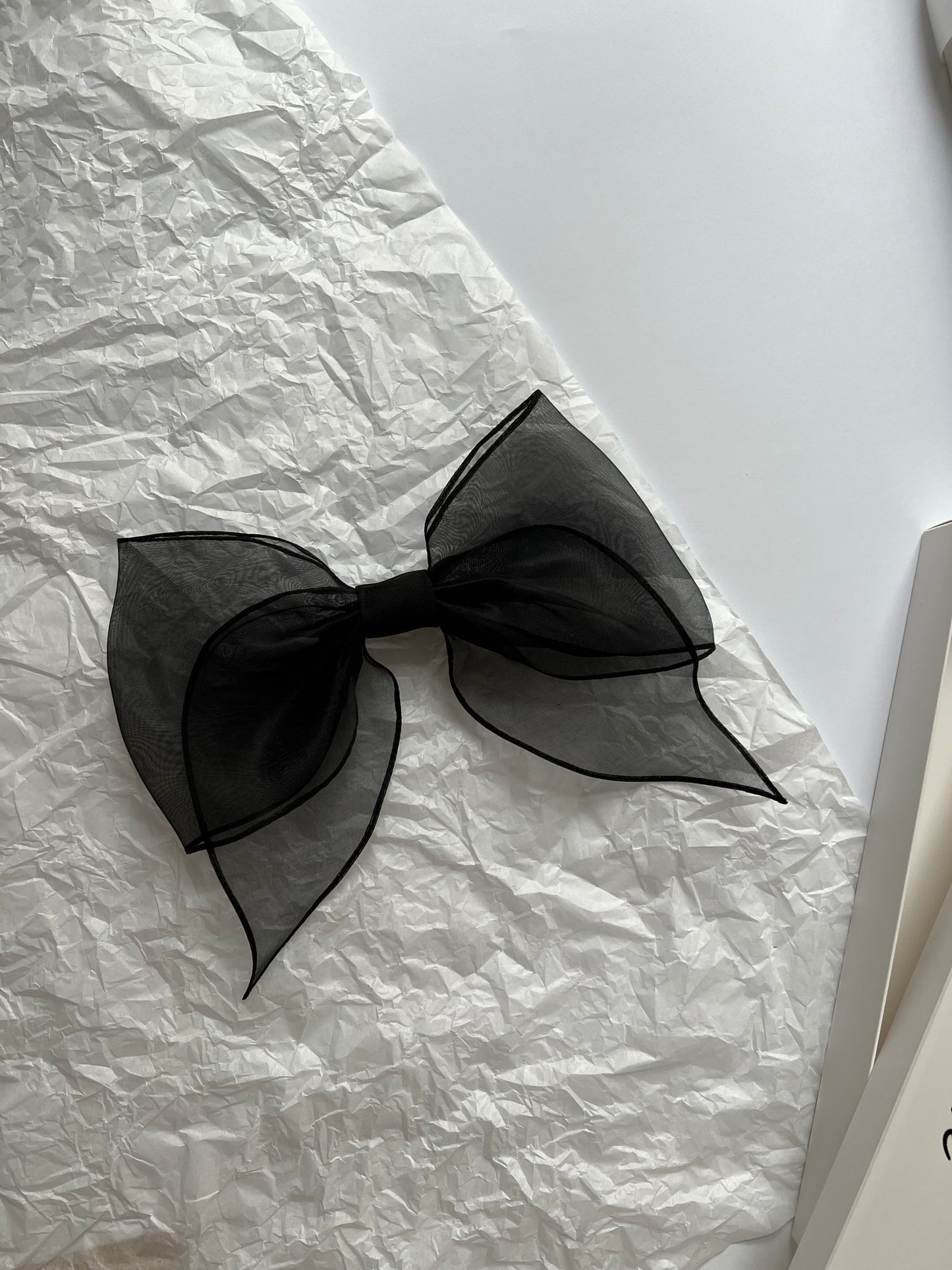 AMORRE barrette bow M-size