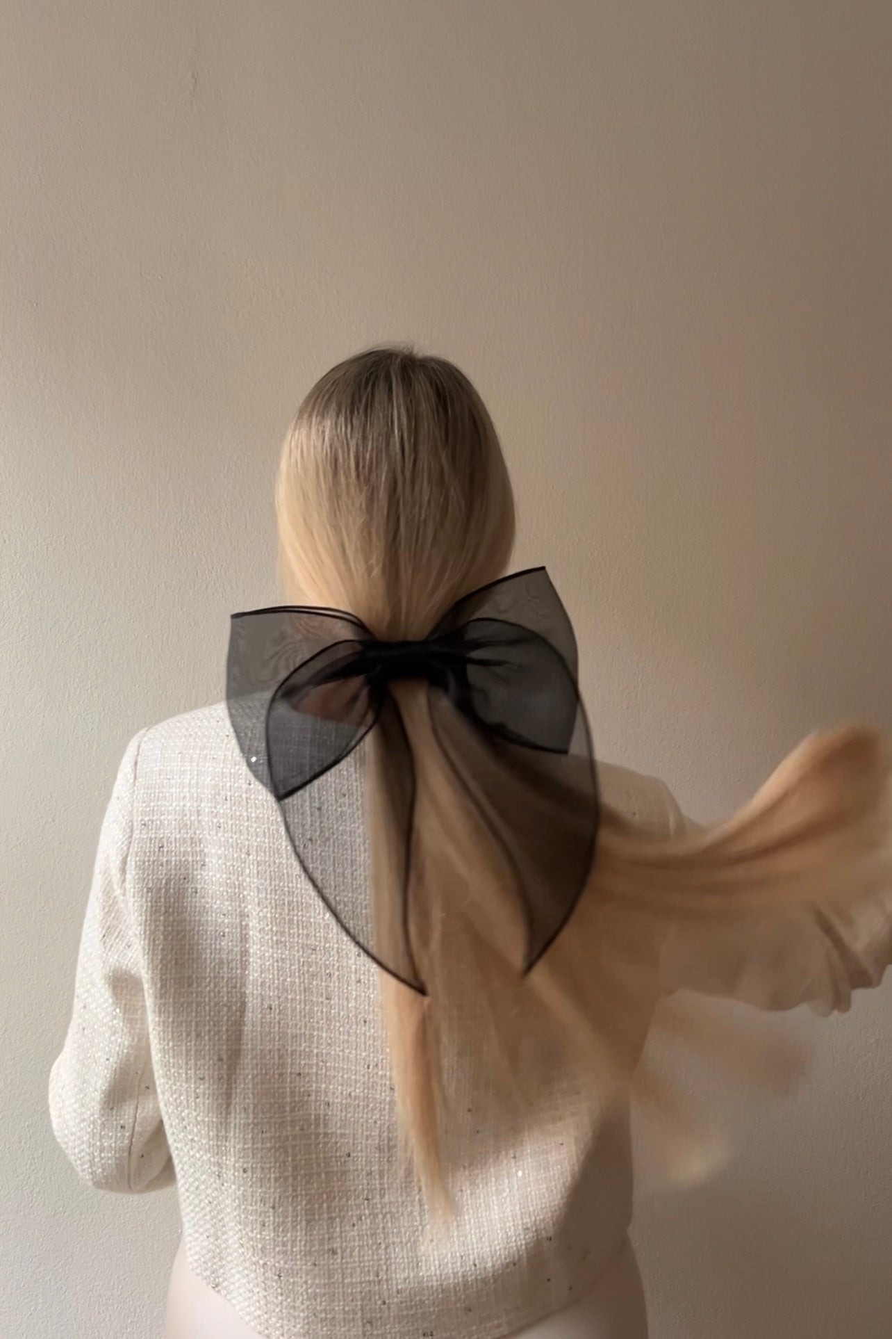 AMORRE barrette bow