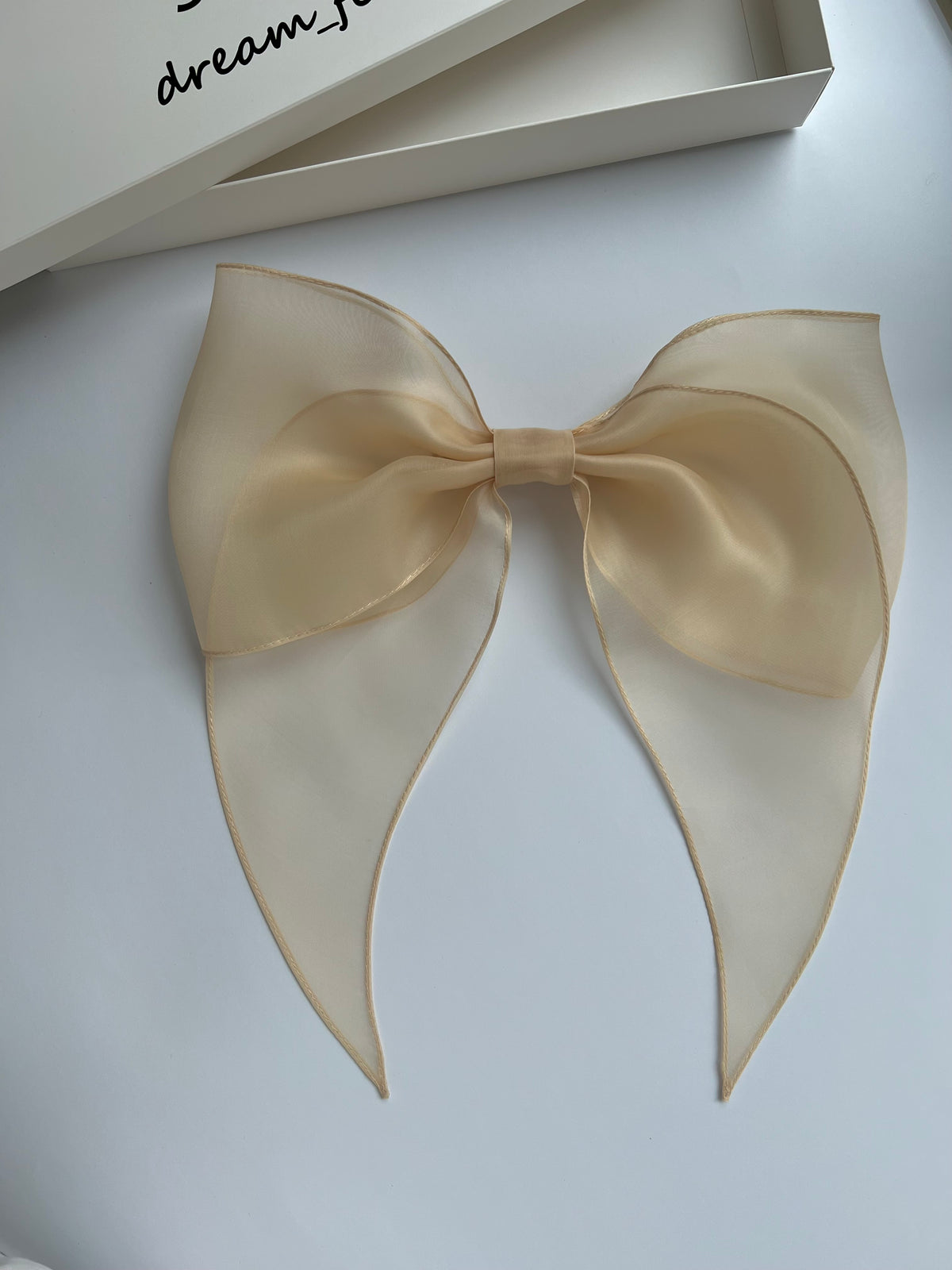 CRÈME barrette bow